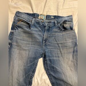 Ariat men’s 38/32 jeans